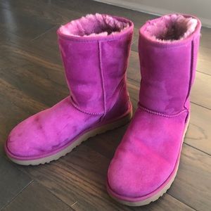 UGG Women's Classic Short II Boot, Magenta Rose, 10 M